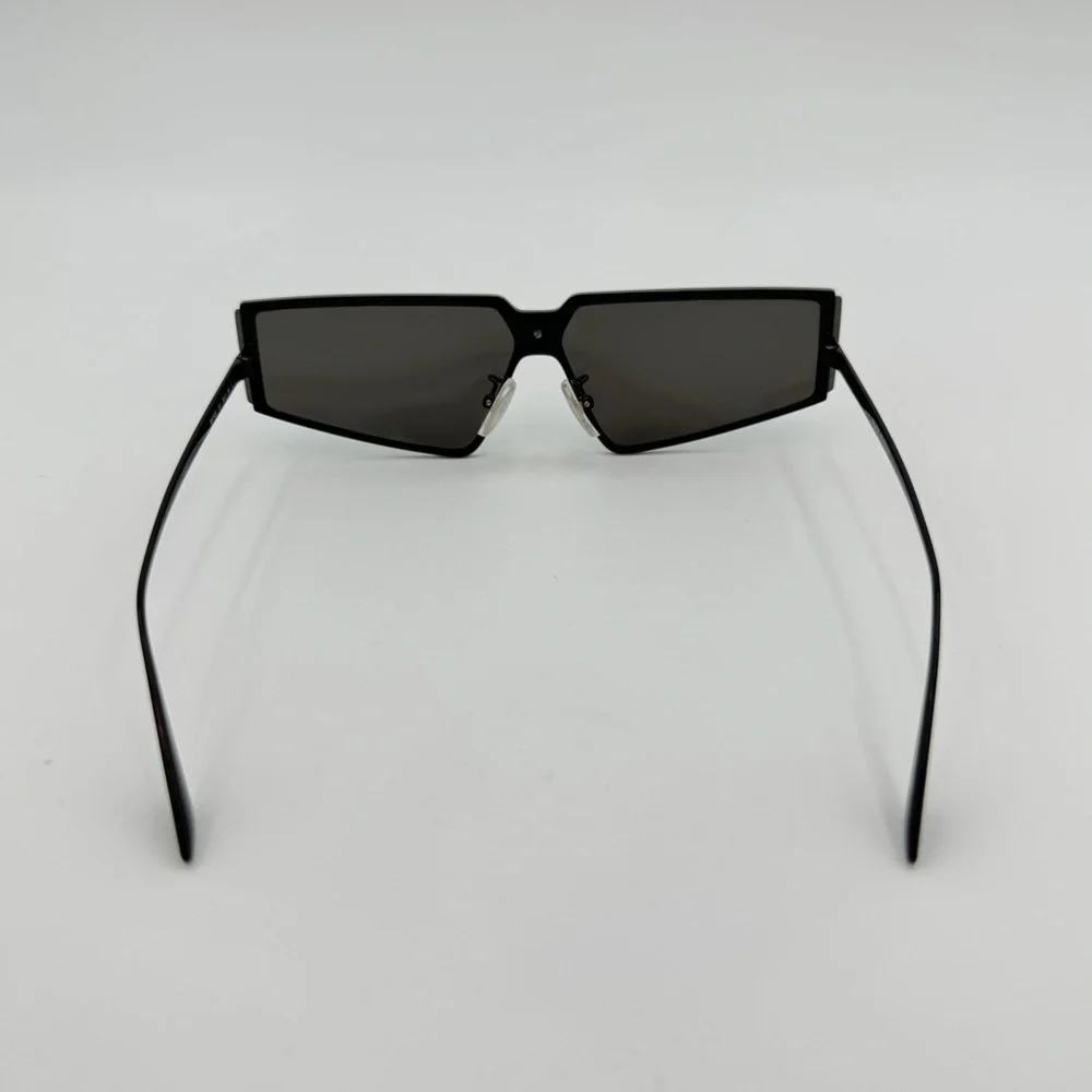 Balenciaga contemporary black